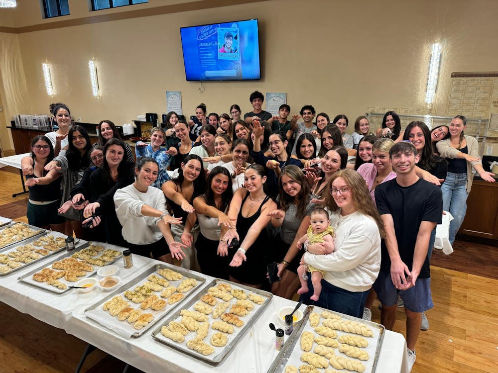 Jewish student center provides a family away from home – The Independent Florida Alligator