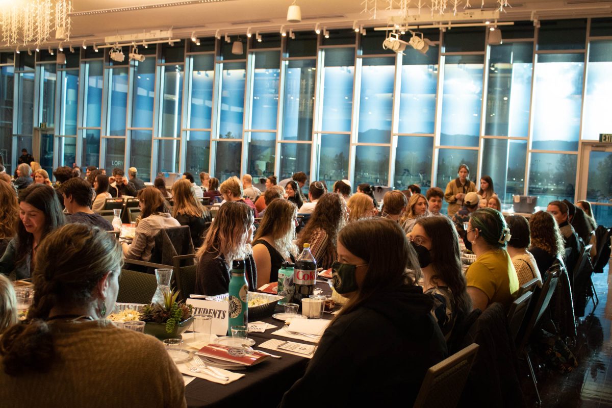 CSU Chabad Jewish Student Organization hosts annual Shabbat 500 dinner